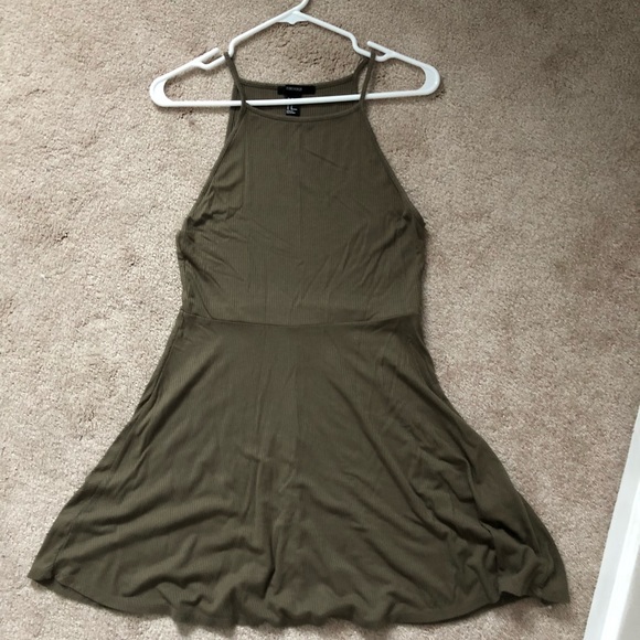 ARMY GREEN FOREVER 21 DRESS - Picture 2 of 4
